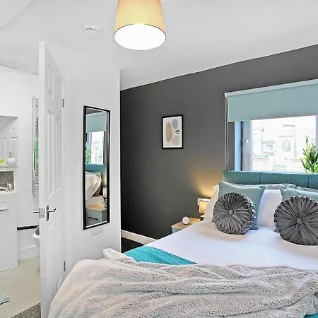 Beautifully Refurbished House In Ls9! Alloggio in famiglia Leeds (West Yorkshire)